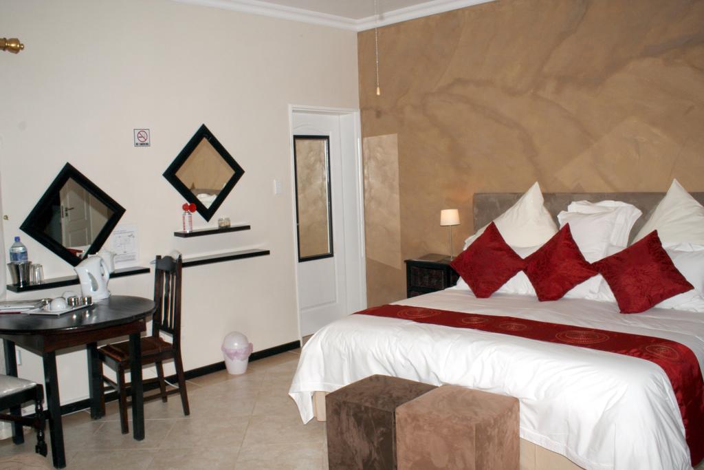 Lumley'S Place Guesthouse Pniel Quarto foto